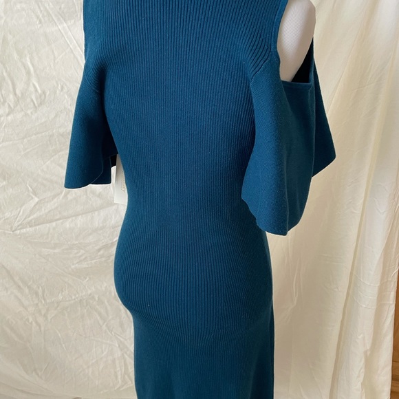 Sweeter blue dress style. Size L - Picture 9 of 11